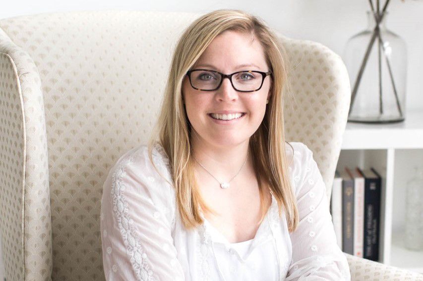 Lauren Crosby horizontal